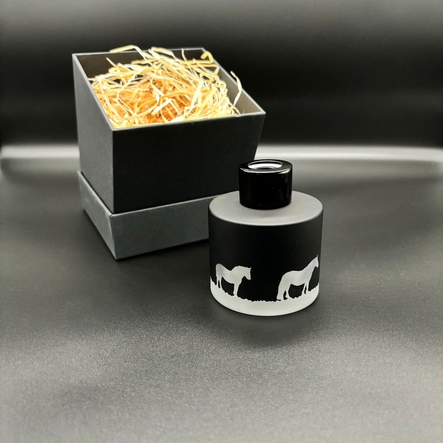 Highland Pony Reed Diffuser & refill pouch