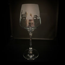 Load image into Gallery viewer, Cat Wine Glass
