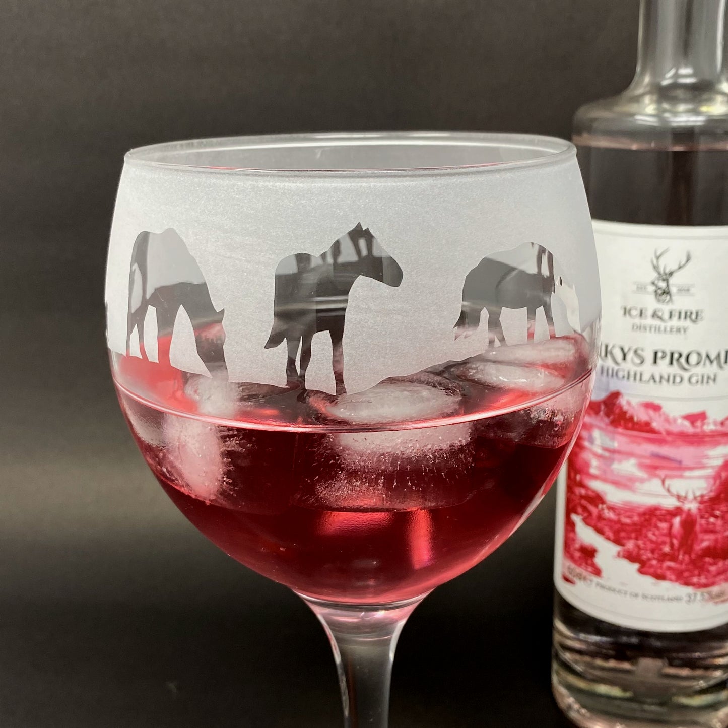 Grazing Horses Gin Glass